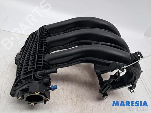 Used Injection rail Injection rail 36873311 36873311