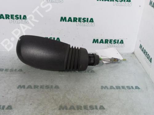 right-mirror-fiat-punto-188_-1999-2000-2001-2002-2003-2004-2005-2006-2007-2008-2009-2010-2011-2012-31500891 main image