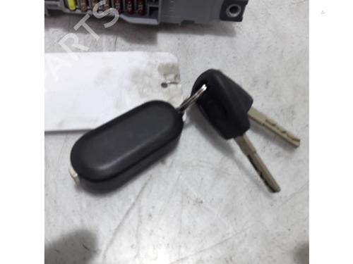 Engine control unit (ECU) FIAT DOBLO Cargo (263_) 1.3 D Multijet | BP31532592M57