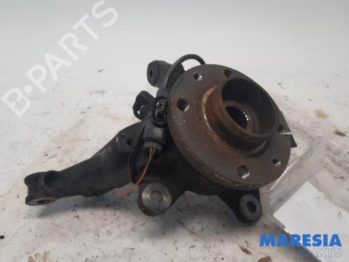 Used Left front steering knuckle RENAULT CLIO IV (BH_) 1.2 TCe 120 (BHM0) (120 hp) 31494553