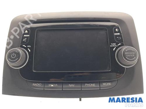 Used Radio Radio FIAT 500L (351_, 352_) 1.4 (199LYB1B) (95 hp) 40510285 40510285
