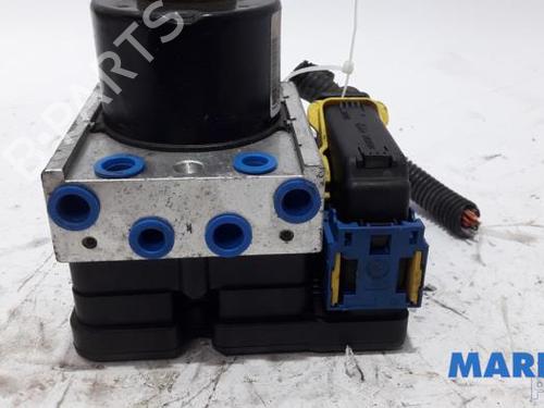 Módulo de ABS RENAULT TWINGO II (CN0_) 1.2 16V (CN0K, CN0V, CN0A) (76 hp) 31510828