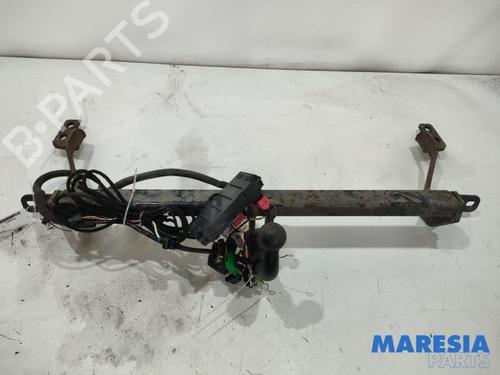 Used Tow ball/Mechanism CITROËN BERLINGO MULTISPACE (B9) 1.6 VTi 95 (98 hp) 31501369