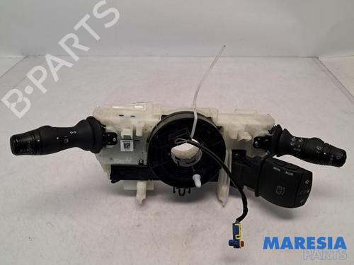 Used Switch RENAULT ZOE Hatchback Van (BFM_) Electric (BFME) (92 hp) 31449686