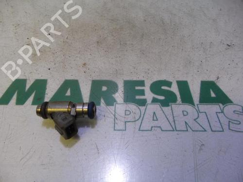 injector-renault-megane-i-coach-da01_-1996-1997-1998-1999-2000-2001-2002-2003-31411112 main image