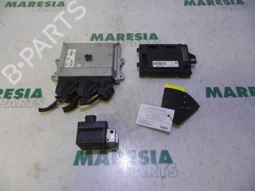 Used Engine control unit (ECU) RENAULT CLIO IV Grandtour (KH_) 0.9 TCe 90 (90 hp) 31407661