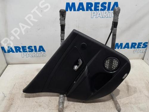 Forra trás esquerda RENAULT MEGANE III Hatchback (BZ0/1_, B3_) 1.4 TCe (BZ0F, BZ1V) (131 hp) 31474485