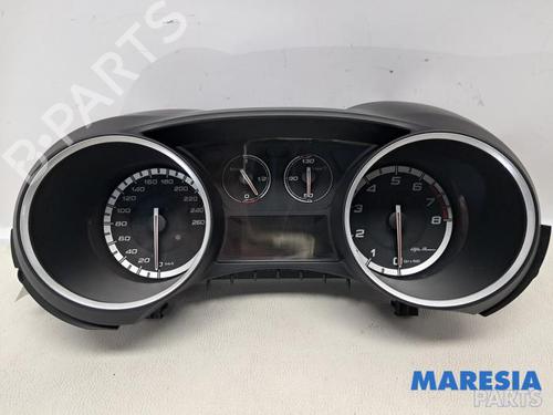 Used Instrument cluster ALFA ROMEO GIULIETTA (940_) 1.4 TB (940FXA1A, 940FXT1A) (120 hp) 31632209