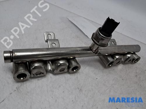 Injection rail CITROËN DS3 Convertible 1.6 THP 155 | BP31518643M98