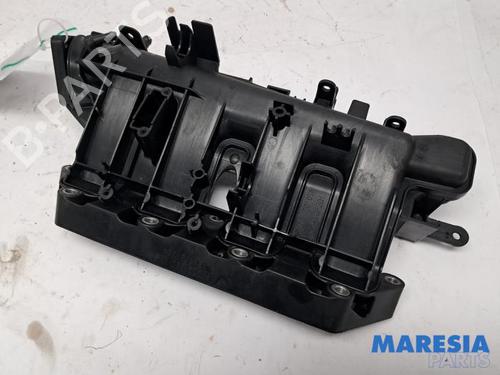 Rail D'Injecteurs ALFA ROMEO GIULIETTA (940_) 1.4 TB (940FXB1A, 940FXB11) (170 hp) 31531782