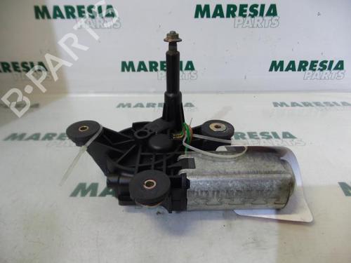 Used Rear wiper motor FIAT STILO (192_) 2.4 20V (192_XD1A, 192AXD12) (170 hp) 31519780