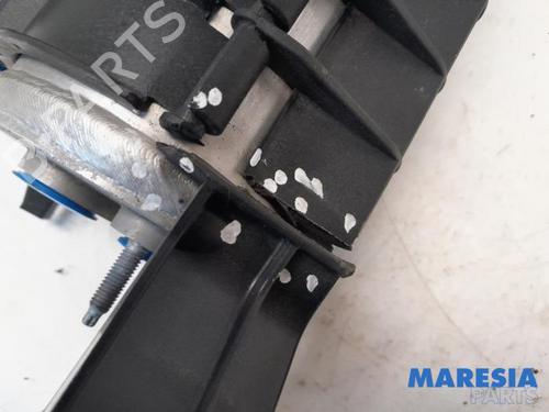 Andre RENAULT ZOE (BFM_) ZOE | BP31463810O1