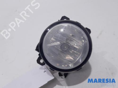 Used Right front fog light FIAT PUNTO EVO (199_) 1.3 D Multijet (69 hp) 31437900