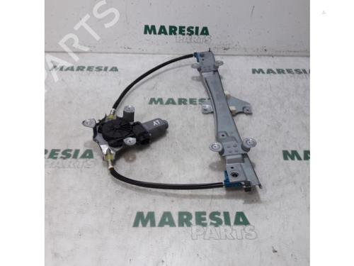 Rudehejsemekanisme ventre foran RENAULT TWINGO II (CN0_) 1.2 (CN0D) (58 hp) 31434927