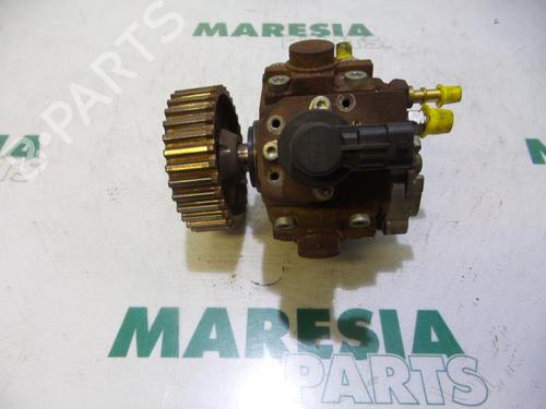 Used Fuel pump PEUGEOT PARTNER Box Body/MPV 1.6 HDi 16V (90 hp) 31418879