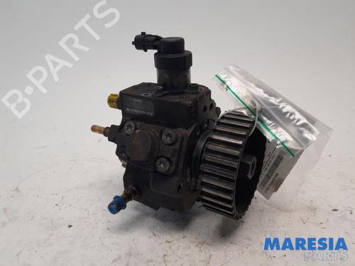 Used Fuel pump PEUGEOT 308 I (4A_, 4C_) 1.6 HDi (109 hp) 31443252