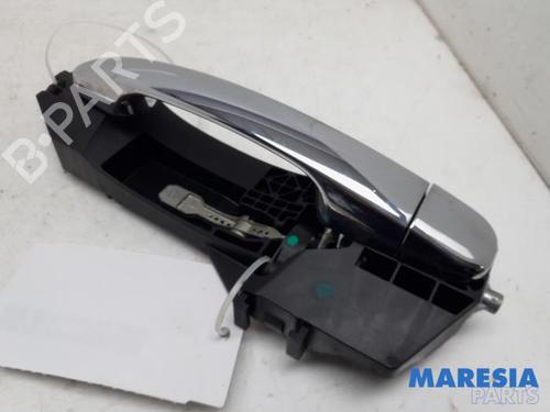 Used Rear left exterior door handle LANCIA DELTA III (844_) 1.4 (844.AXB1A) (150 hp) 31515175