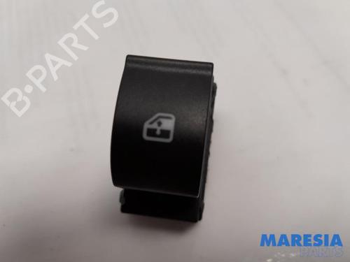 Used Right front window switch FIAT PUNTO (199_) 0.9 (101 hp) 31486661