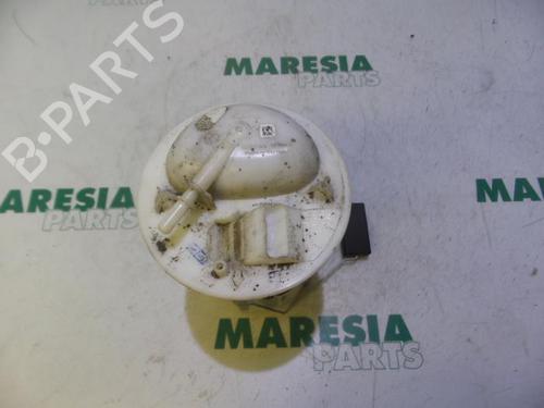 Used Fuel pump FIAT 500 (312_) 1.2 (312AXA1A) (69 hp) 31494524