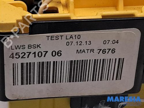 Fuse box PEUGEOT 2008 I (CU_) 1.2 VTi | BP31394020E1