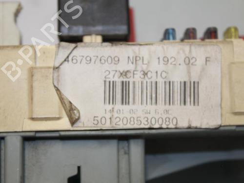Fuse box FIAT STILO (192_) 1.6 16V (192_XB1A) | BP31400937E1