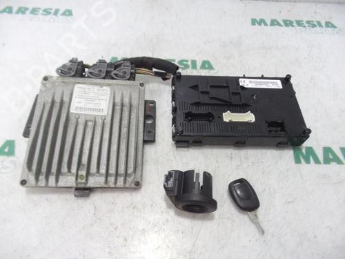 Used Engine control unit (ECU) RENAULT CLIO II (BB_, CB_) 1.5 dCi (B/CB07) (65 hp) 31385790