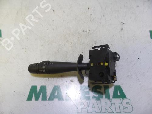 steering-column-stalk-renault-laguna-ii-grandtour-kg01_-2001-2002-2003-2004-2005-2006-2007-31458604 main image