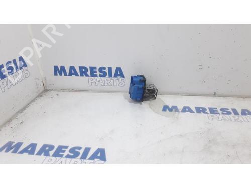 electronic-sensor-peugeot-3008-i-mpv-0u_-2009-2010-2011-2012-2013-2014-2015-2016-2017-31394223 main image