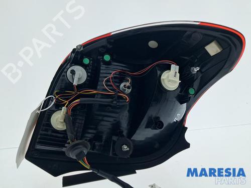 Right taillight PEUGEOT 108 1.0 VTi 72 | BP34039627C35  - Image 5