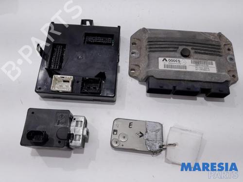 Used Engine control unit (ECU) RENAULT ESPACE IV (JK0/1_) 2.0 (JK0A, JK1D, JK0N) (170 hp) 31522107