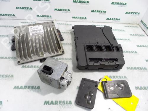 Used Engine control unit (ECU) RENAULT SCÉNIC II (JM0/1_) 1.5 dCi (JM0F) (82 hp) 31438563