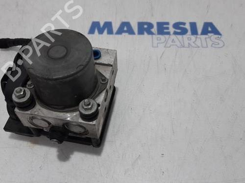Used ABS pump ALFA ROMEO MITO (955_) 1.4 MultiAir (955AXN1B) (170 hp) 31413210
