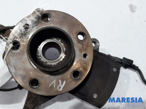 Right front steering knuckle RENAULT TRAFIC III Van (FG_) 1.6 dCi 90 (FGME) | BP31445046M26