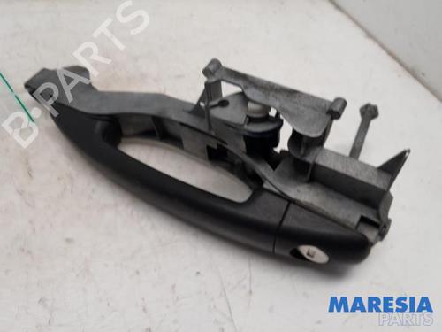 front-left-exterior-door-handle-peugeot-208-i-ca_-cc_-2012-2013-2014-2015-2016-2017-2018-2019-2020-2021-31450360 main image