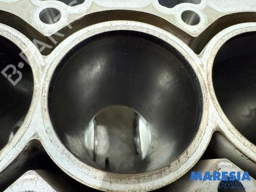 Engine PEUGEOT 2008 I (CU_) 1.2 THP 110 / PureTech 110 | BP31431960M1 