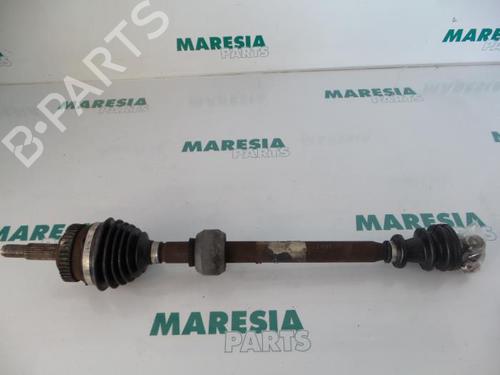 right-front-driveshaft-renault-scenic-i-mpv-ja01_-fa0_-1999-2000-2001-2002-2003-2004-2005-2006-2007-2008-2009-2010-31431687 main image