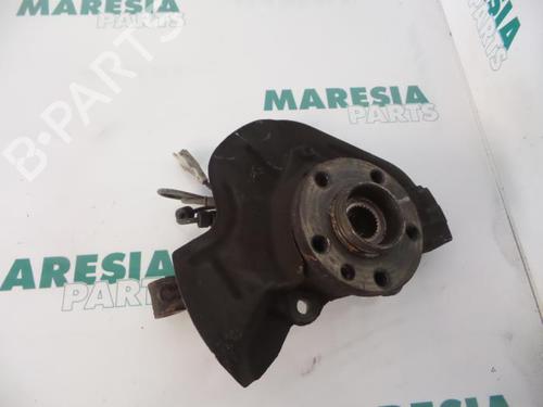 Used Left front steering knuckle CITROËN C8 (EA_, EB_) 2.0 HDi (107 hp) 31453123