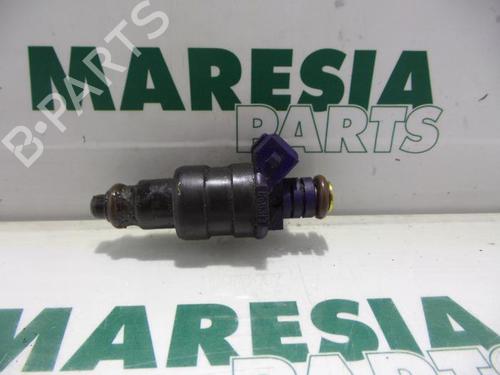 injector-renault-megane-scenic-ja01_-1996-1997-1998-1999-2000-2001-31499319 main image