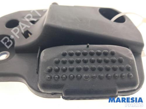 switch-peugeot-308-cc-4b_-2009-2010-2011-2012-2013-2014-2015-33674518 main image