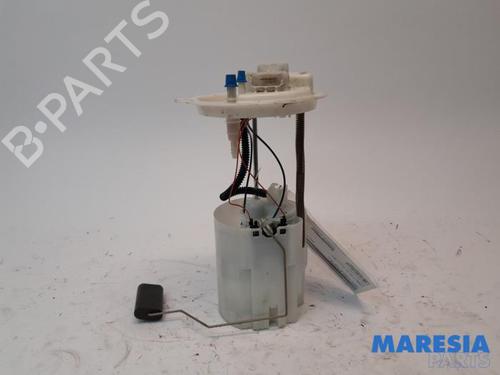 Used Fuel pump Fuel pump LANCIA YPSILON (312_) 0.9 TwinAir (312.PXG11, 312.PXG1A, 312.YXG11, 312.YXG1A) (86 hp) 31401365 31401365