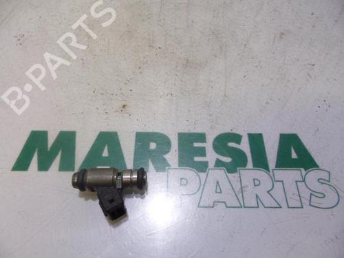 Used Injector Injector FIAT PUNTO (188_) 1.2 60 (188.030, .050, .130, .150, .230, .250) (60 hp) 31400100 31400100