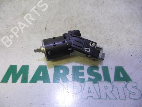 Used Ignition barrel PEUGEOT 308 SW II (LC_, LJ_, LR_, LX_, L4_) 1.6 BlueHDi 120 (120 hp) 31466236