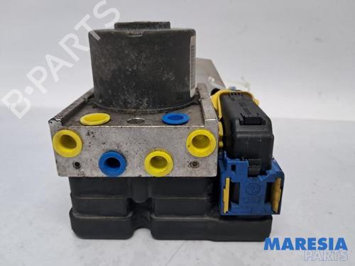 Used ABS pump CITROËN C3 I (FC_, FN_) 1.4 i (73 hp) 31444426