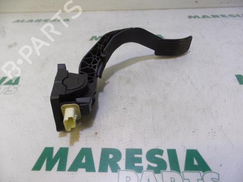 Used Electronic module PEUGEOT 1007 (KM_) 1.4 16V (88 hp) 31452712