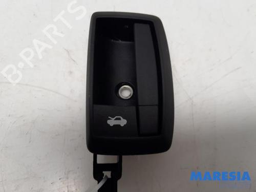 Used Hood lock PEUGEOT BOXER Bus 2.0 BlueHDi 130 (130 hp) 31503814