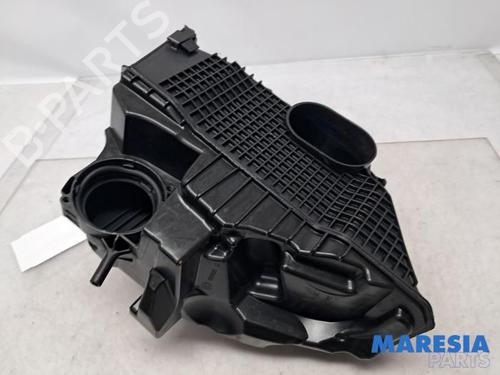 Used Air filter box RENAULT CLIO IV Grandtour (KH_) 1.5 dCi 90 (KHN3, KHN4) (90 hp) 31447896