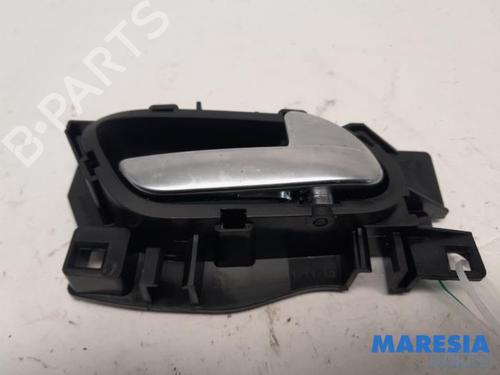 Used Front right exterior door handle PEUGEOT 2008 I (CU_) 1.2 VTi (82 hp) 31422557