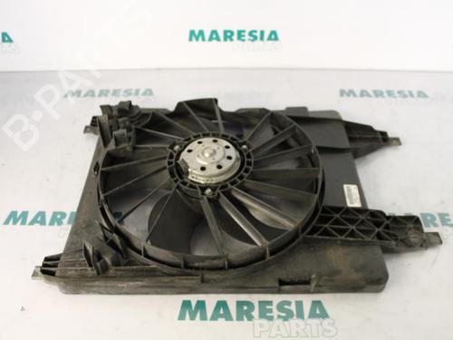 Used Pipe RENAULT MEGANE II Estate (KM0/1_) 1.5 dCi (KM1F) (86 hp) 31455317