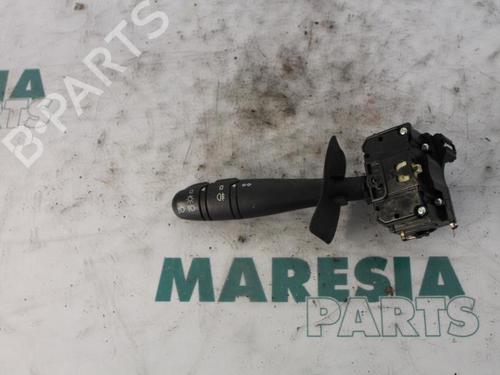 steering-column-stalk-renault-scenic-i-mpv-ja01_-fa0_-1999-2000-2001-2002-2003-2004-2005-2006-2007-2008-2009-2010-31454660 main image
