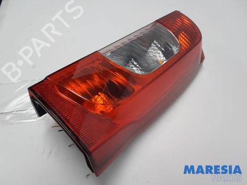 Used Right taillight FIAT FIORINO Box Body/MPV (225_) 1.3 D Multijet (225BXD1A, 225BXB1A, 225BXB11) (75 hp) 31413472